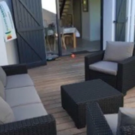 House Belle Pointe De Penchateau Vakantiehuis